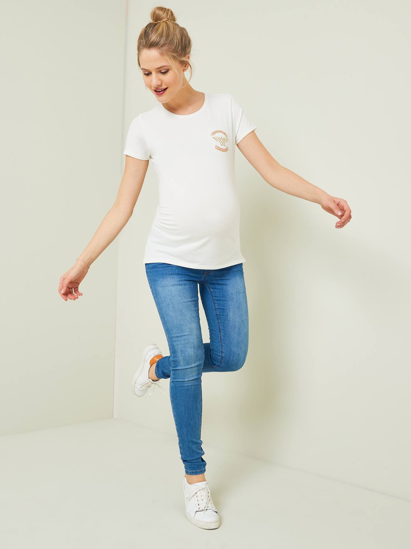T-shirt de grossesse Wonder Woman® blanc