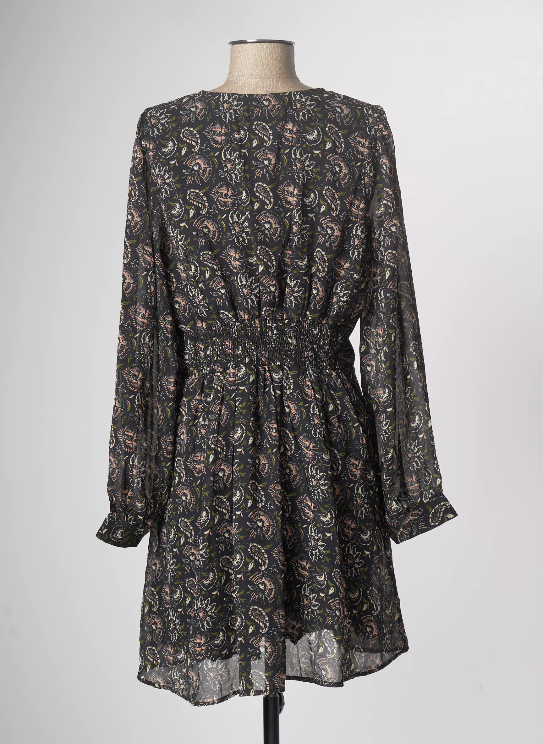 An Ge Robes Courtes Femme couleur noir
