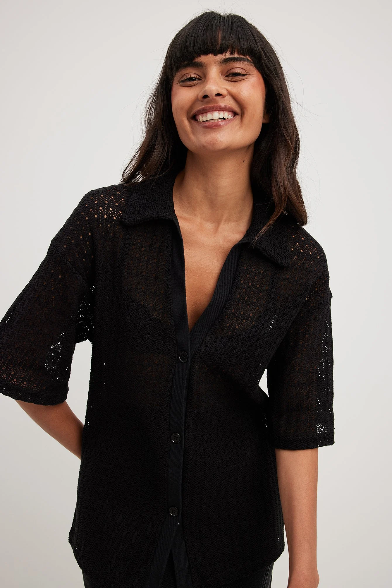 Oversize-Shirt mit Häkelkragen