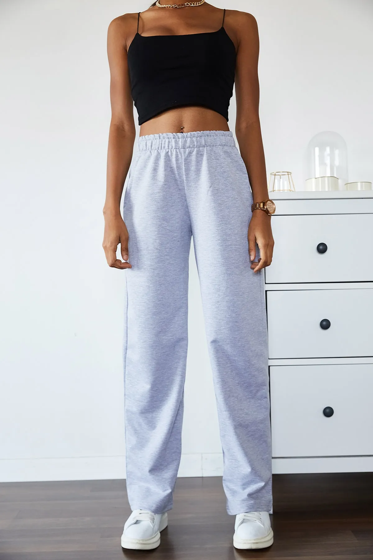 XHAN  Übergroße und locker geschnittene Jogginghose für Damen mit hoher Taille 1KZK8-10878-03