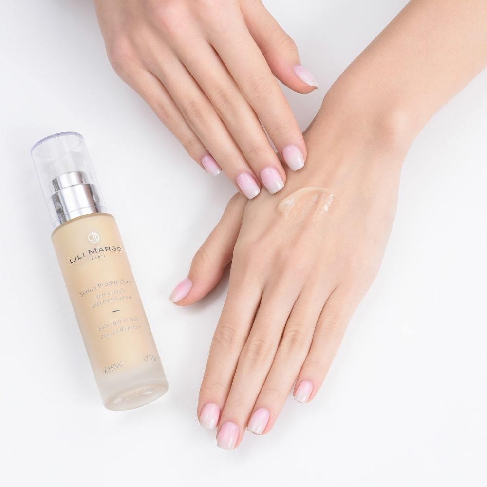 lili margo Sérum Prodigieux Anti-âge - Jour & Nuit Soin: Sérum anti-âge lissant