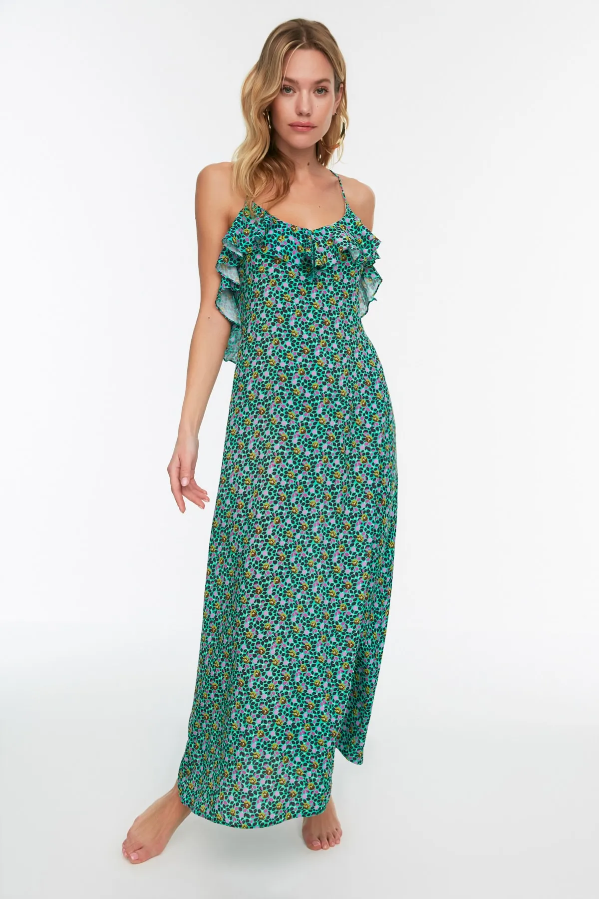 Trendyol Collection  Strandkleid mit Blumenmuster und Riemchen-Volant-Detail TBESS19WY0004