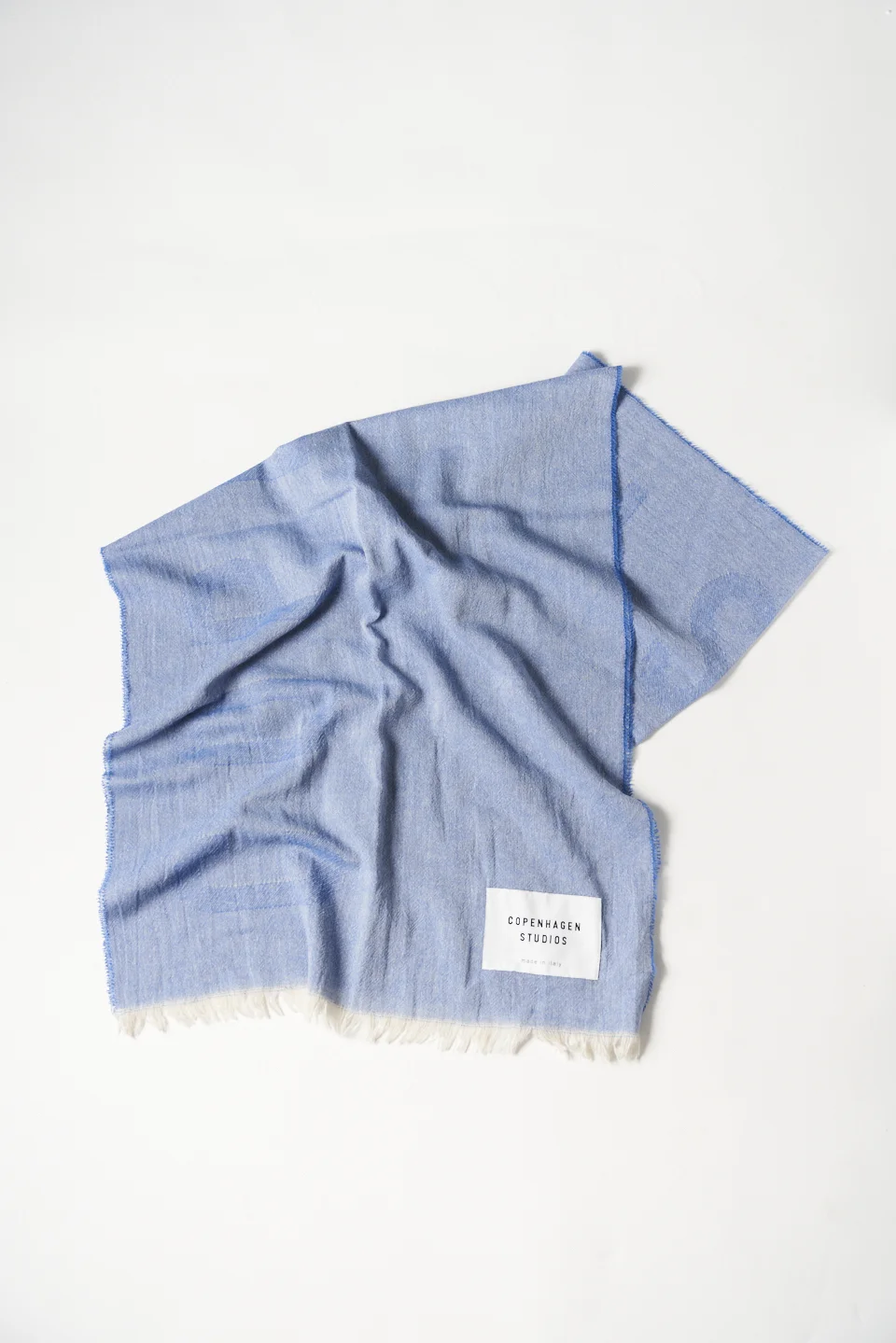 CPH SHAWL 8 cotton mix cream/blue