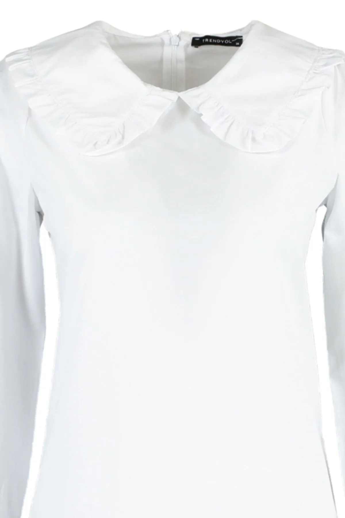 Trendyol Modest  Weiße gewebte Tunika mit Babykragen TCTSS21TN0089