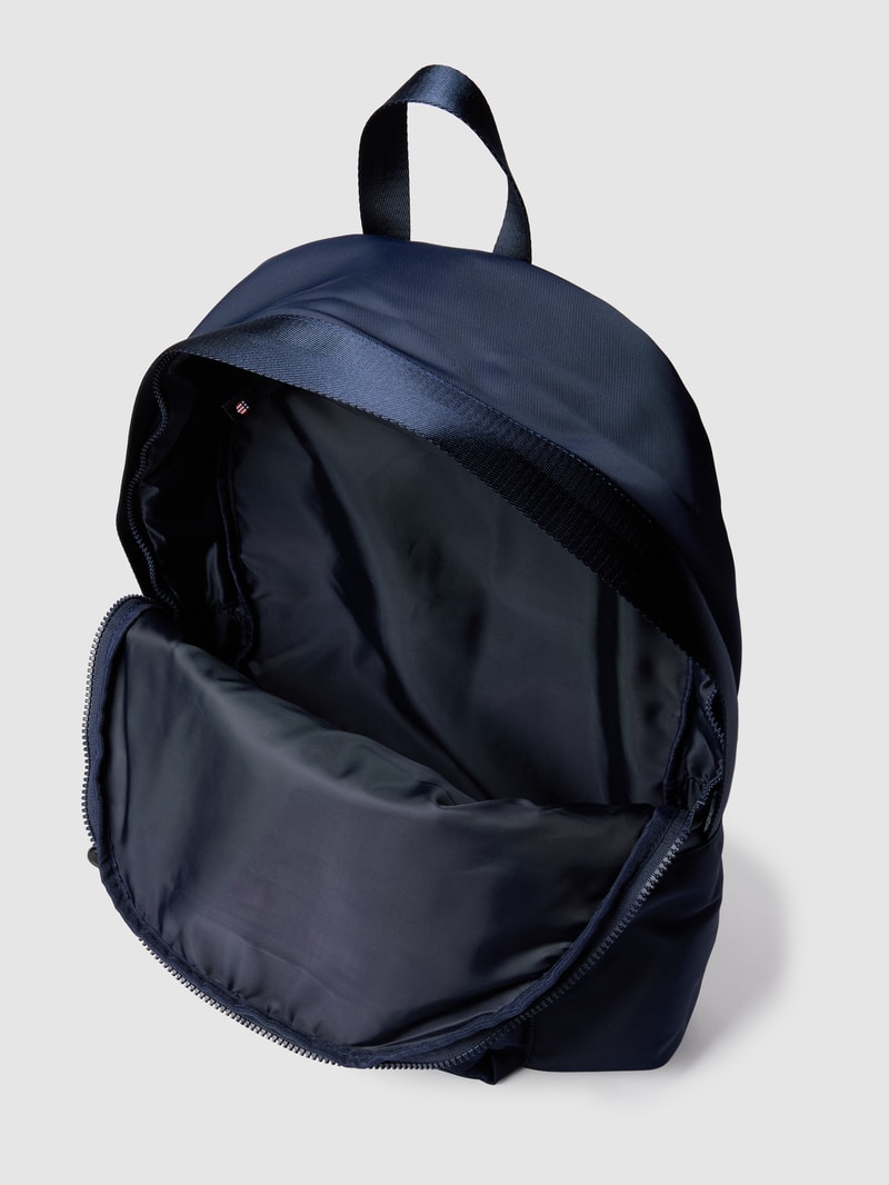 Rucksack mit Label-Print in marineblau