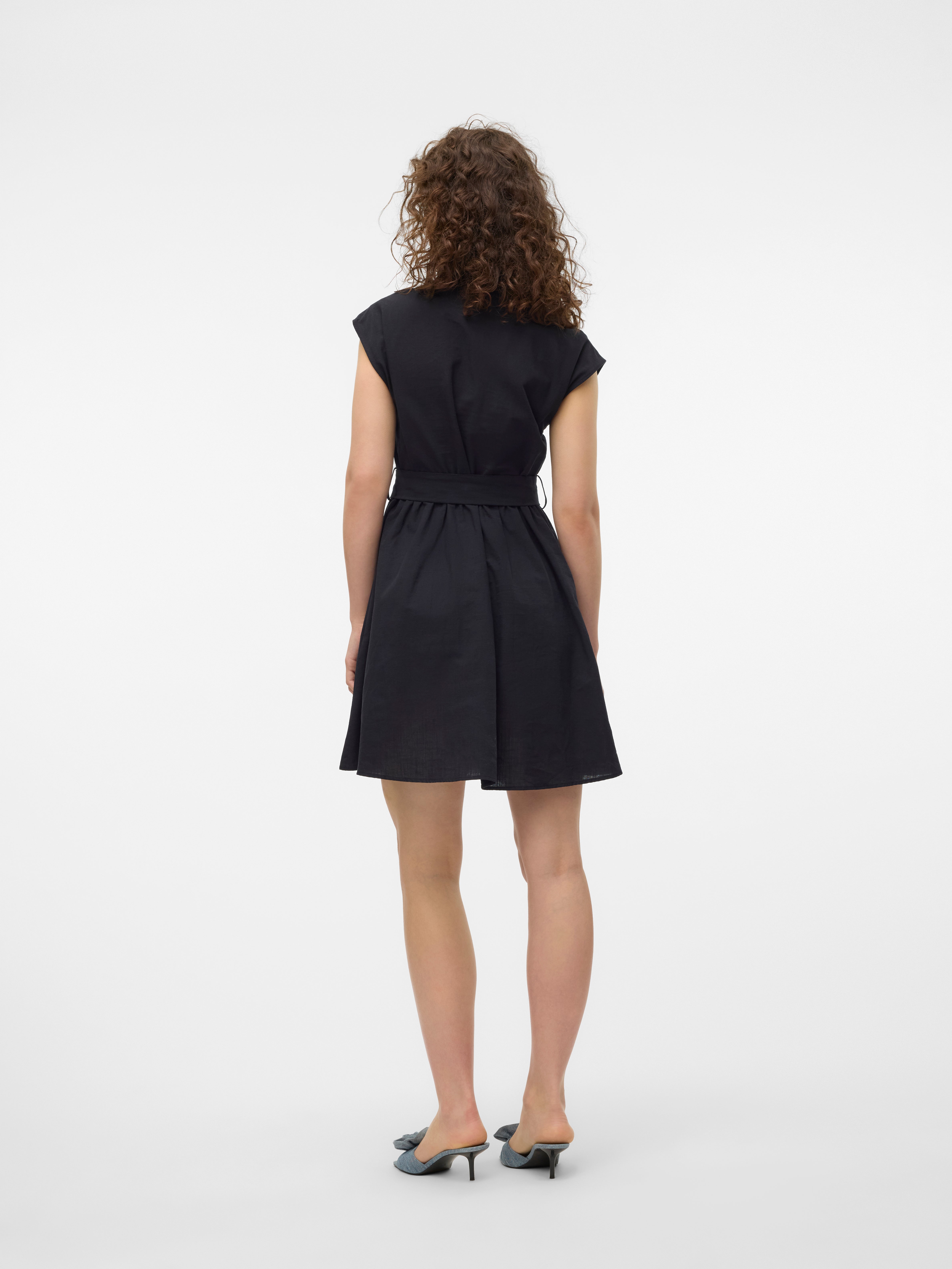 VMCASSIE Kurzes Kleid