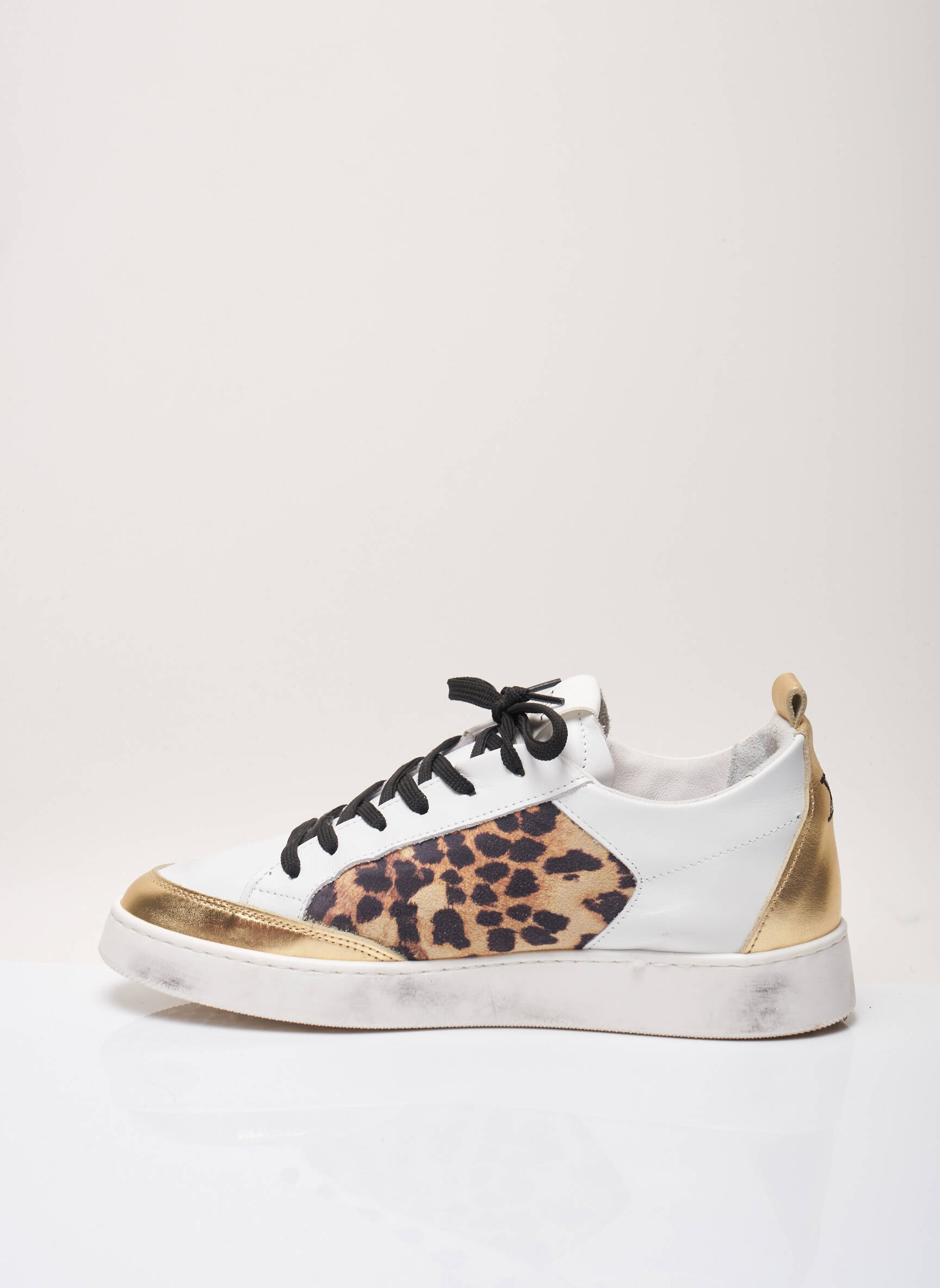Twelve Baskets Femme couleur blanc