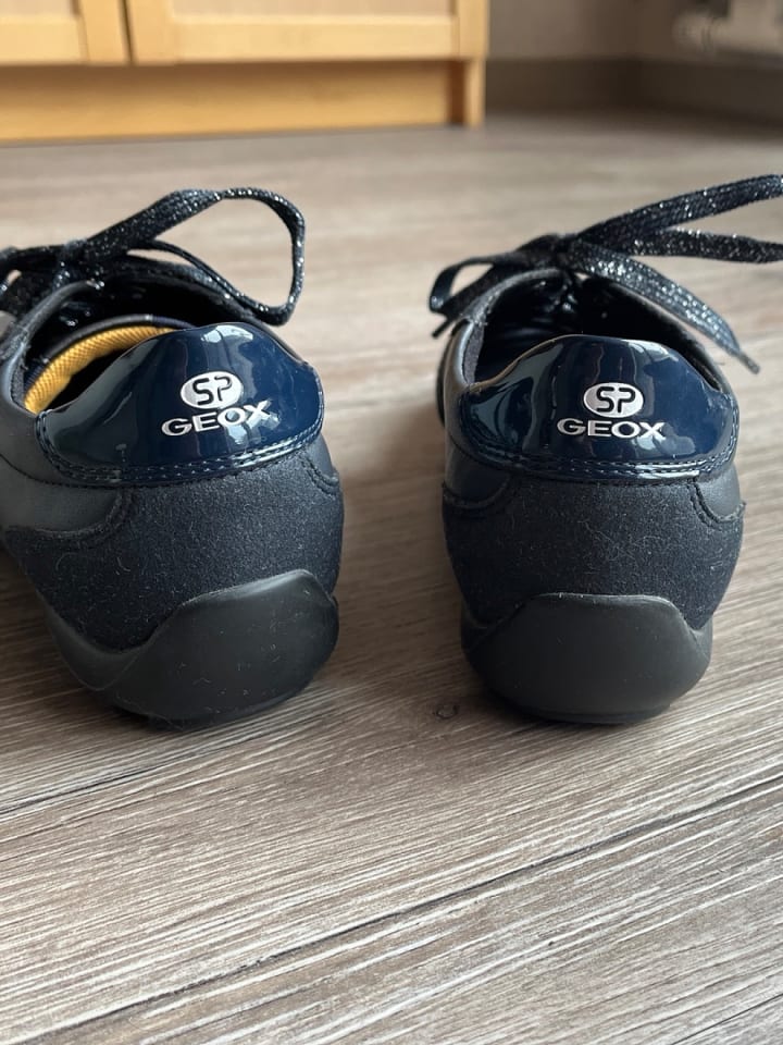 Geox Sneakers in Dunkelblau günstig kaufen 37