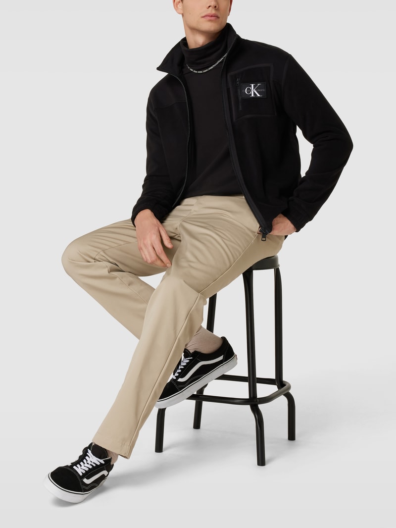 Sweatjacke mit Label-Patch in schwarz
