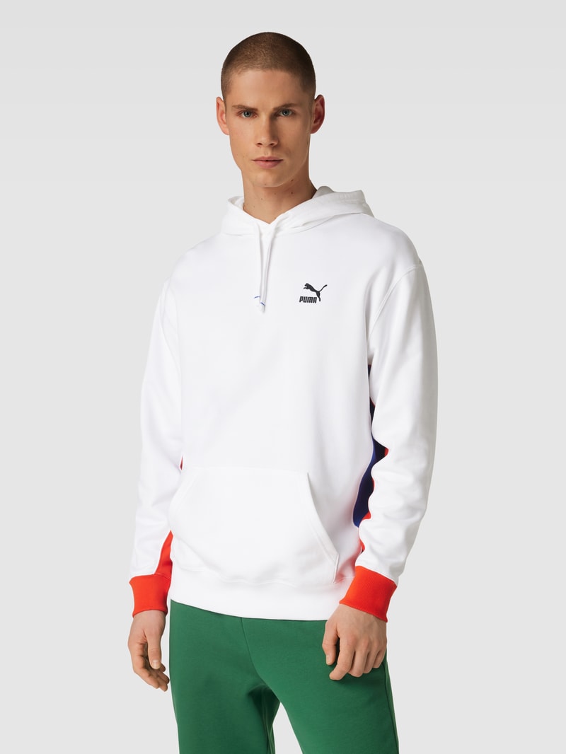 Hoodie mit Känguru-Tasche in weiß