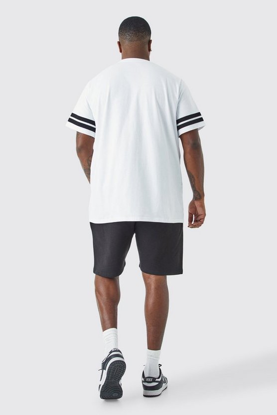 Plus lockere Limited Edition Shorts in Schwarz