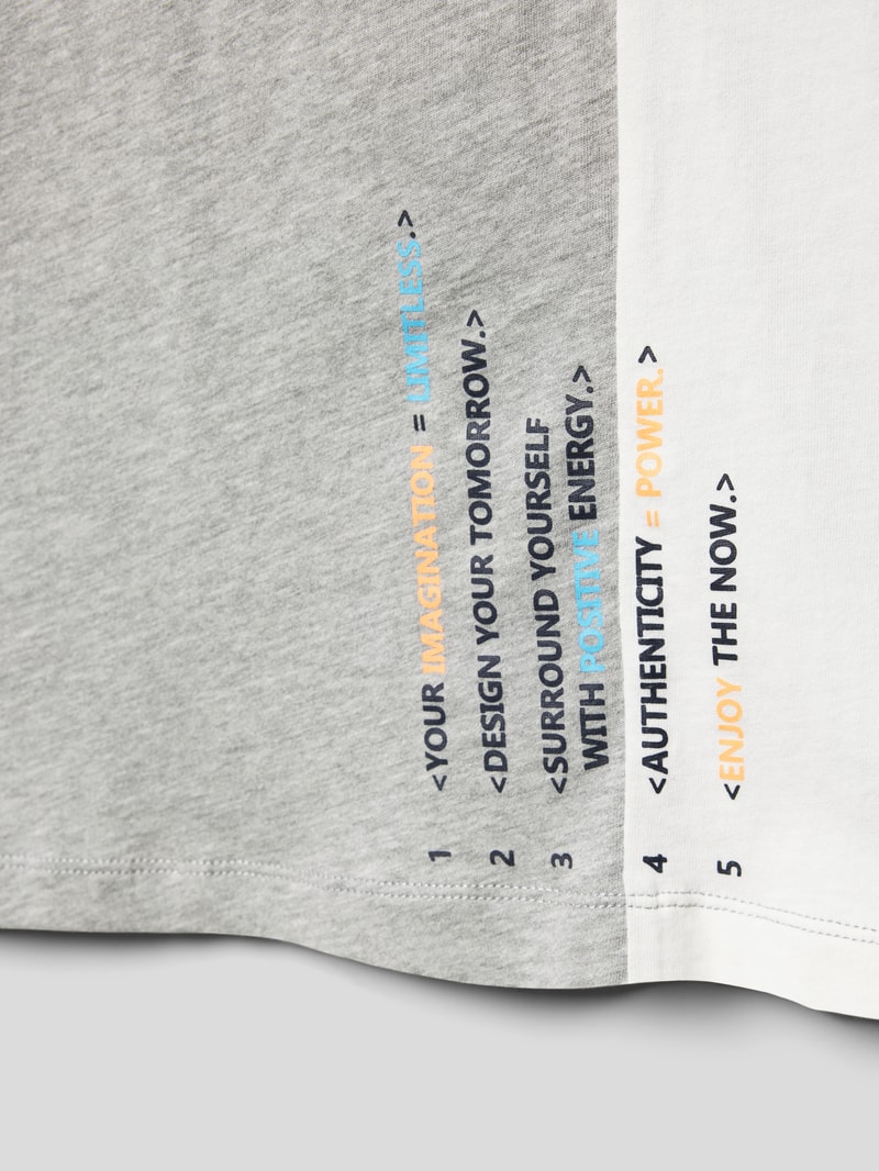 T-Shirt mit Motiv-Print in mittelgrau meliert