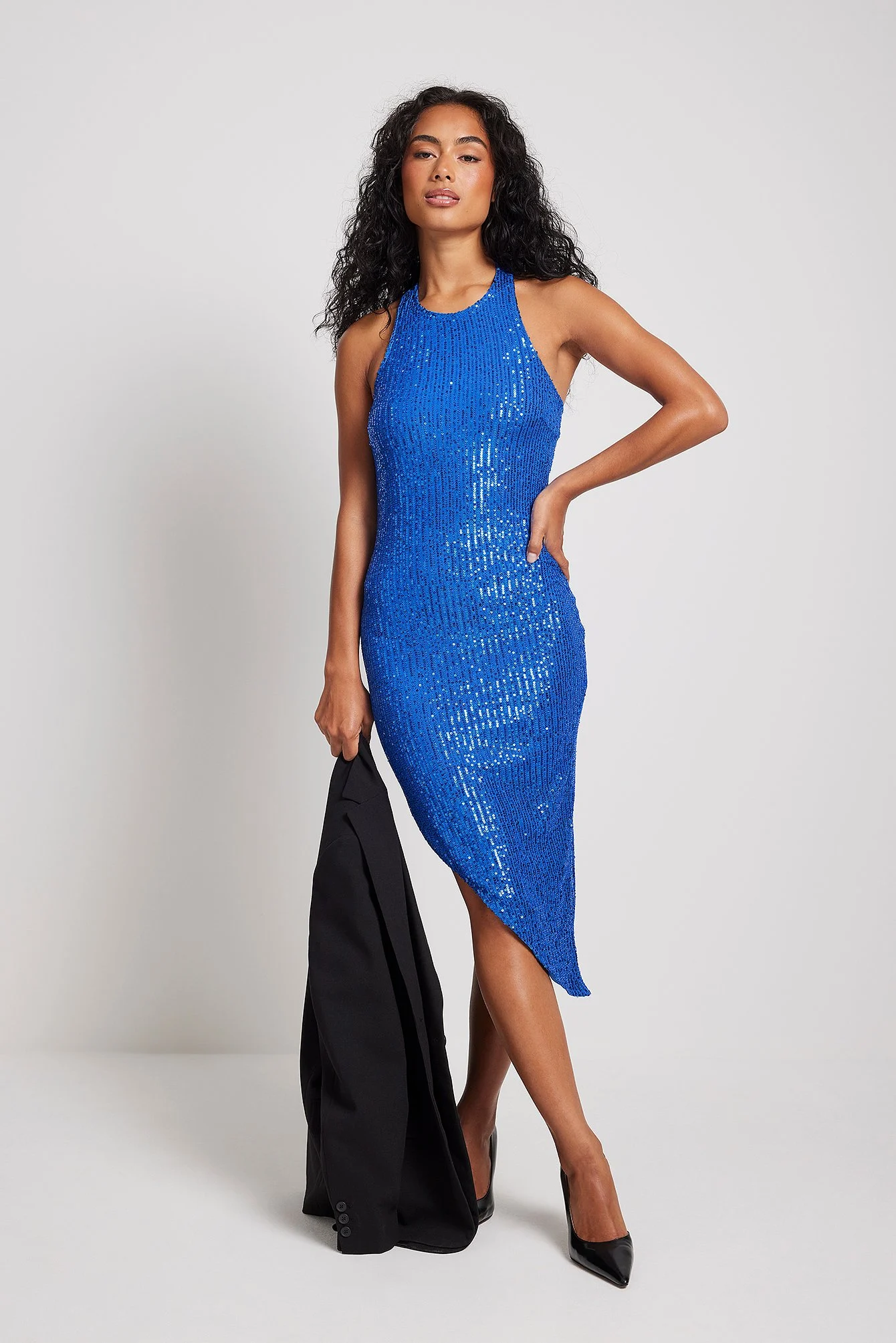 Asymmetrisches Midi-Kleid