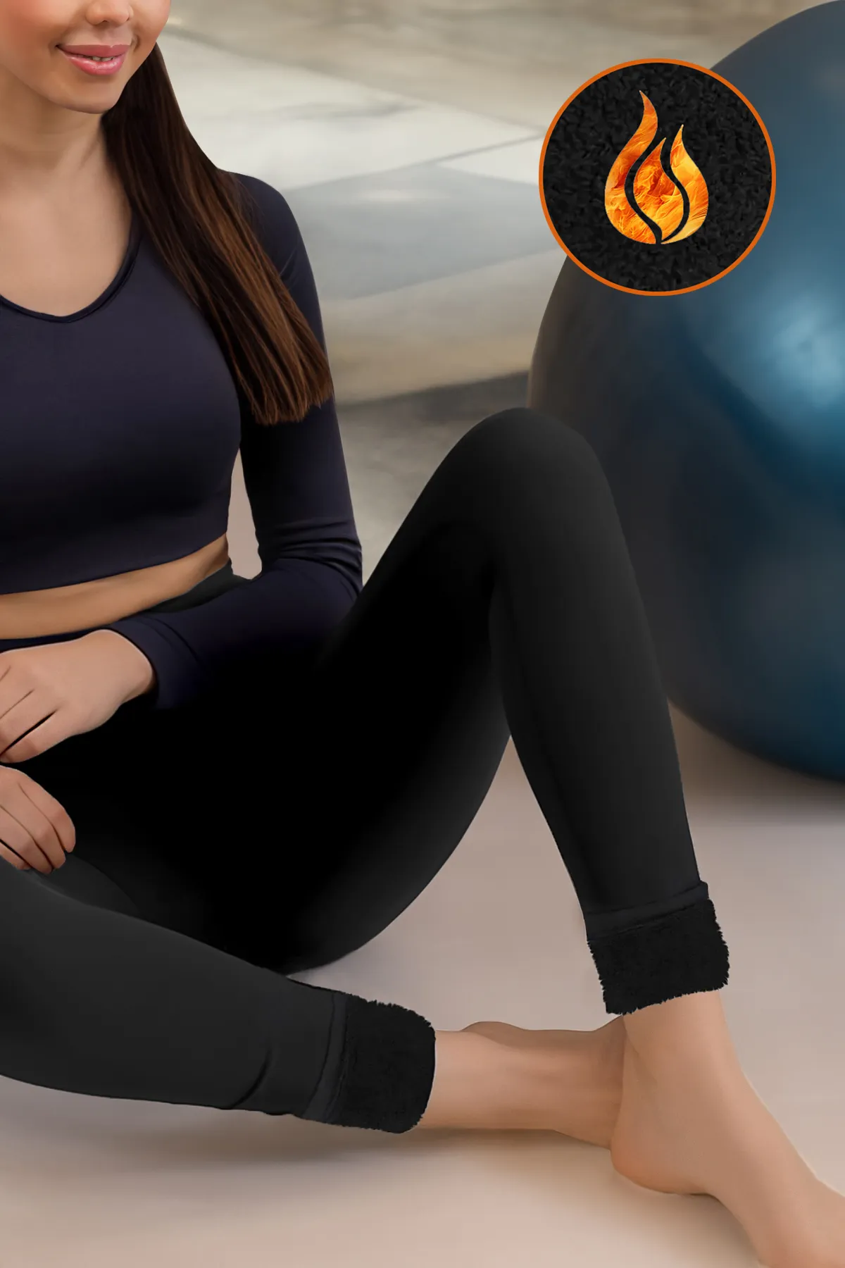 Trendyol Collection  Winter Essentials/Ski Collection Schwarze, plüschgefütterte Strumpfhose in voller Länge THMAW24TY00077