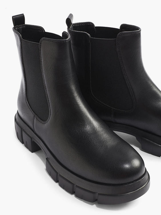 Catwalk Chelsea Boots