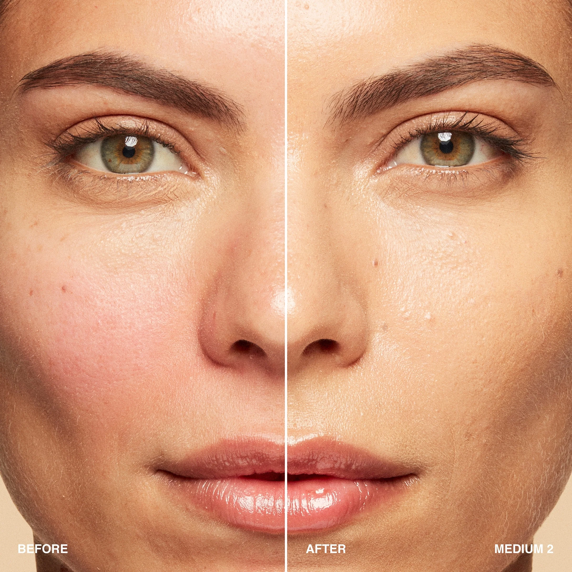 Base de maquillaje líquida con color y factor de protección solar 15, enriquecida con vitaminas.