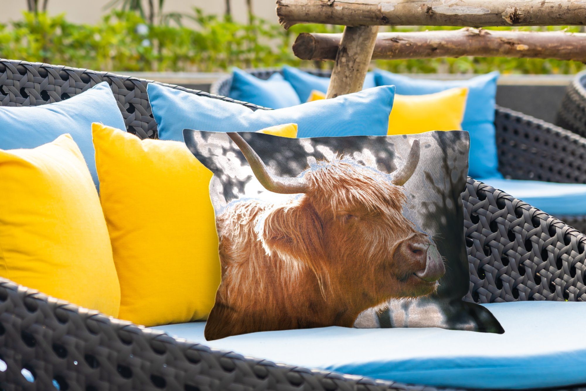 MuchoWow Dekokissen Schottischer Hochländer - Kuh - Frühling - Tiere, Outdoor-Dekorationskissen, Polyester, Dekokissenbezug, Kissenhülle