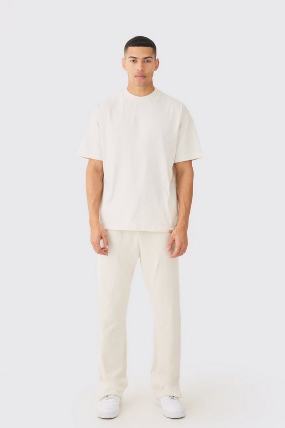 Oversize T-Shirt und Jogginghose