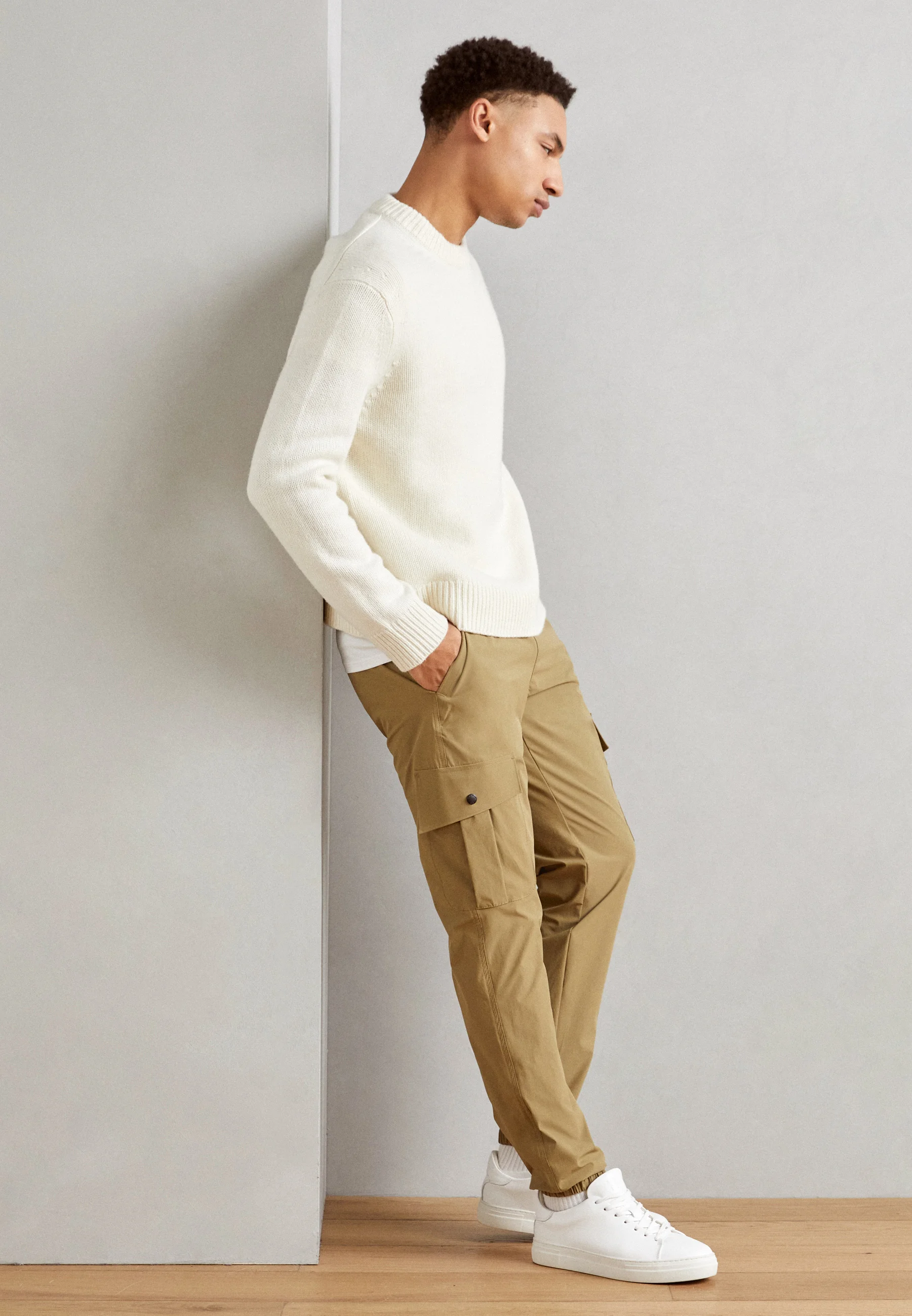 Pantalones cargo INDICODE JEANS