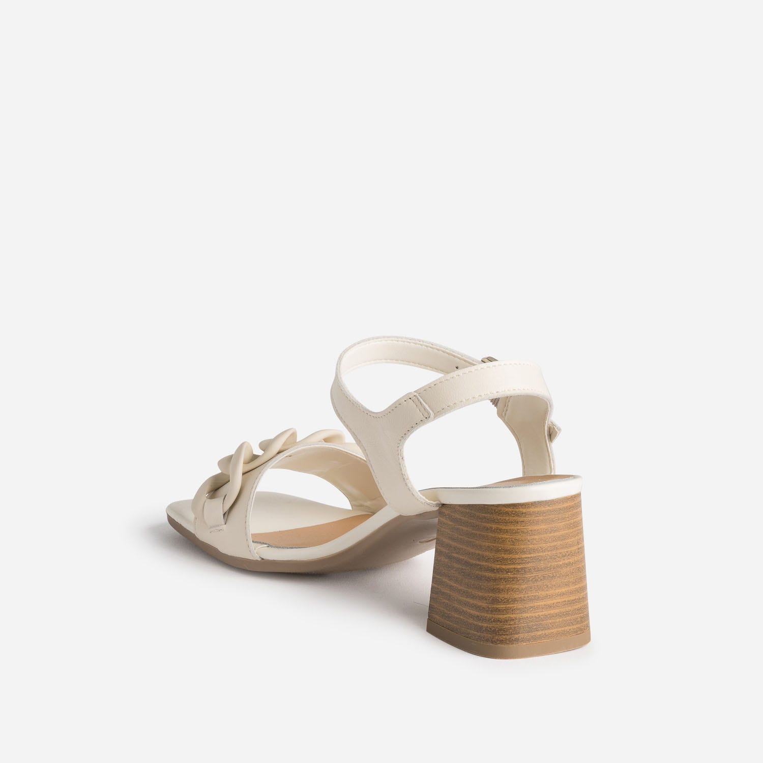 Sandale écrue en cuir avec maxi-chaîne écrue