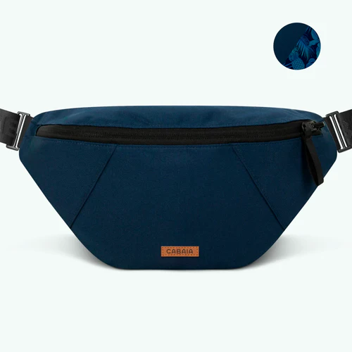 Large Reykjavik navy blue fanny pack