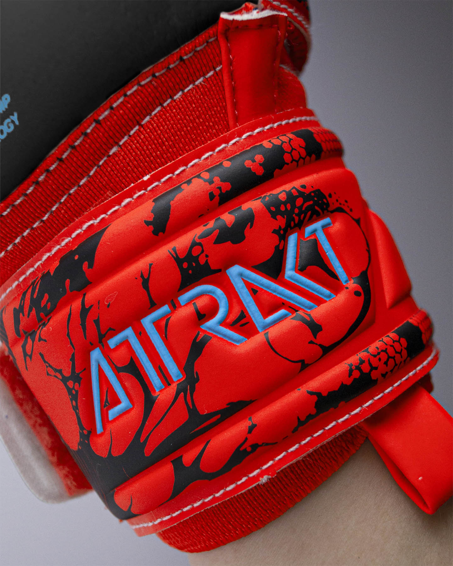 Guanti Portiere Reusch Attrakt Grip Plus M 5360846-3333