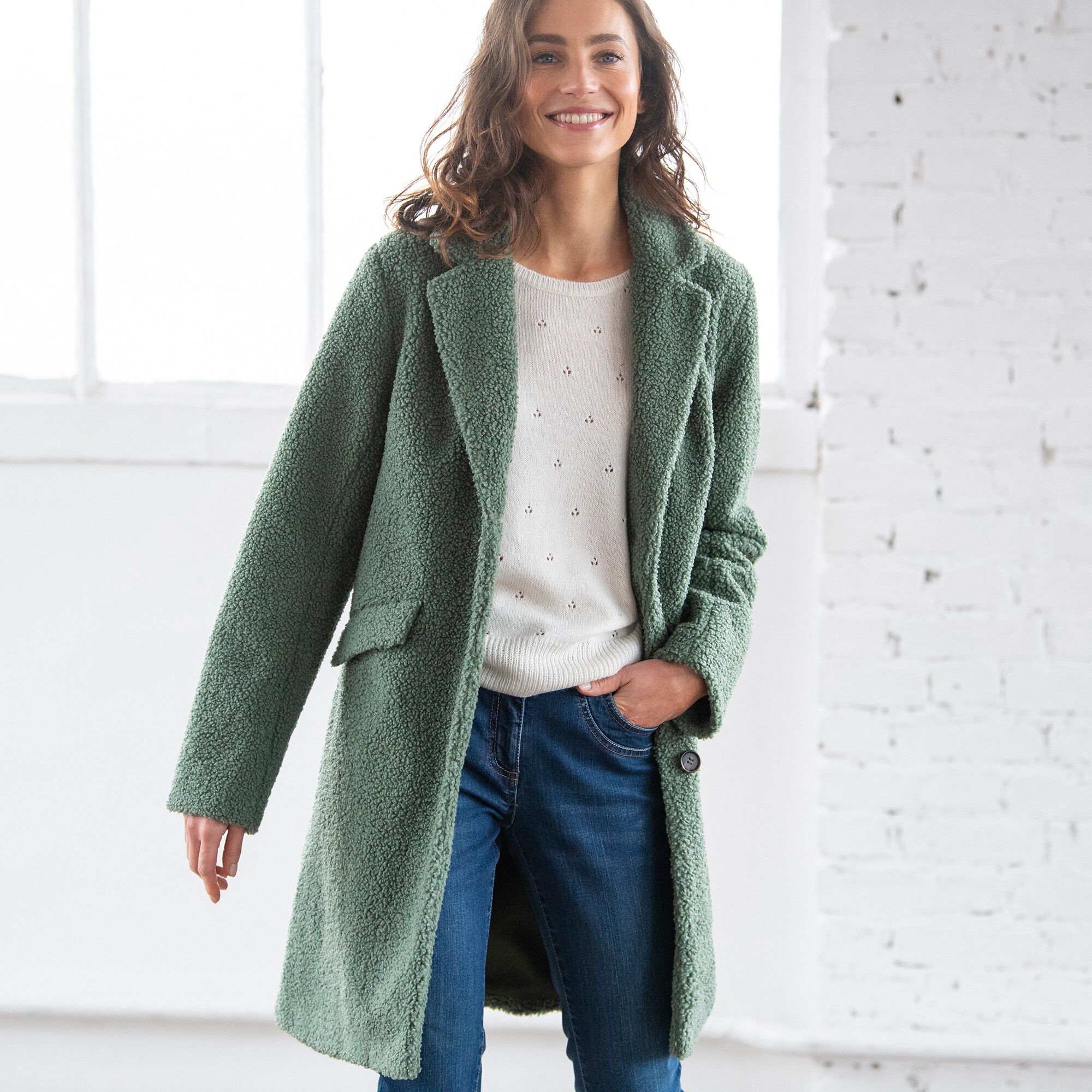Manteau maille bouclette col tailleur
