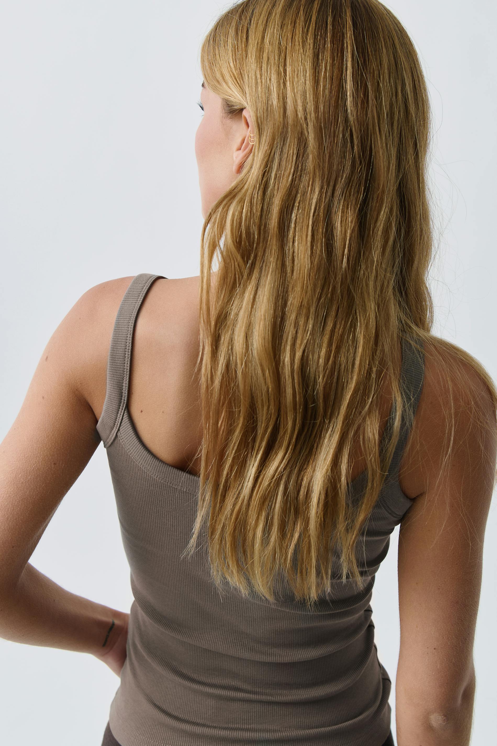 Basic rib singlet
