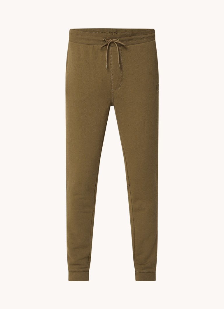 Pantaloni de trening slim fit de la HUGO BOSS, cu logo și buzunare laterale.
