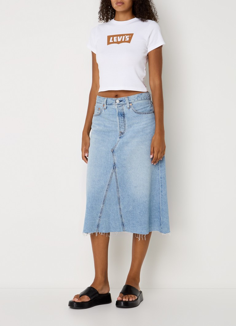 Μπλούζα Levi's Essential Sports με κοντά μανίκια και λογότυπο