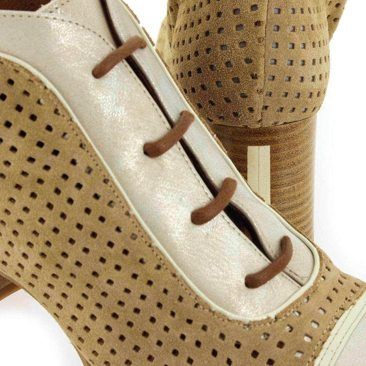 Nemonic  2271 - Beige  Platine