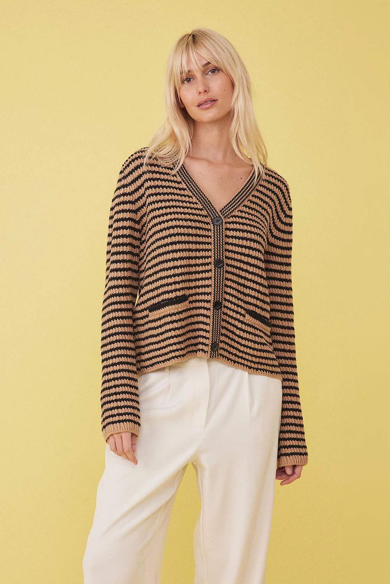 Gestreifter Oversize-Strickcardigan