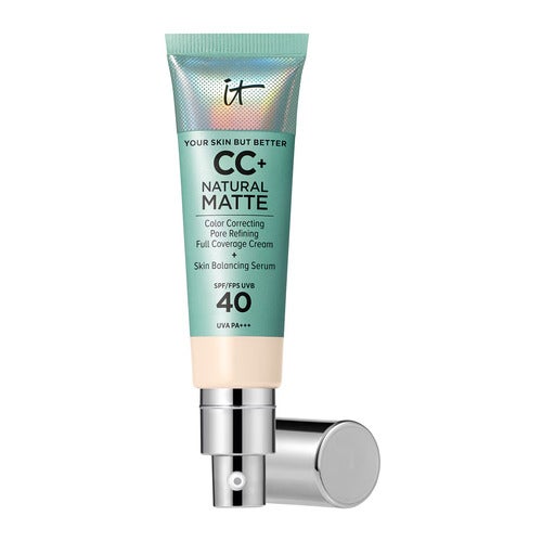 iT Cosmetics CC+ Your Skin But Better Natural Matte SPF 40 Medium 32 ml