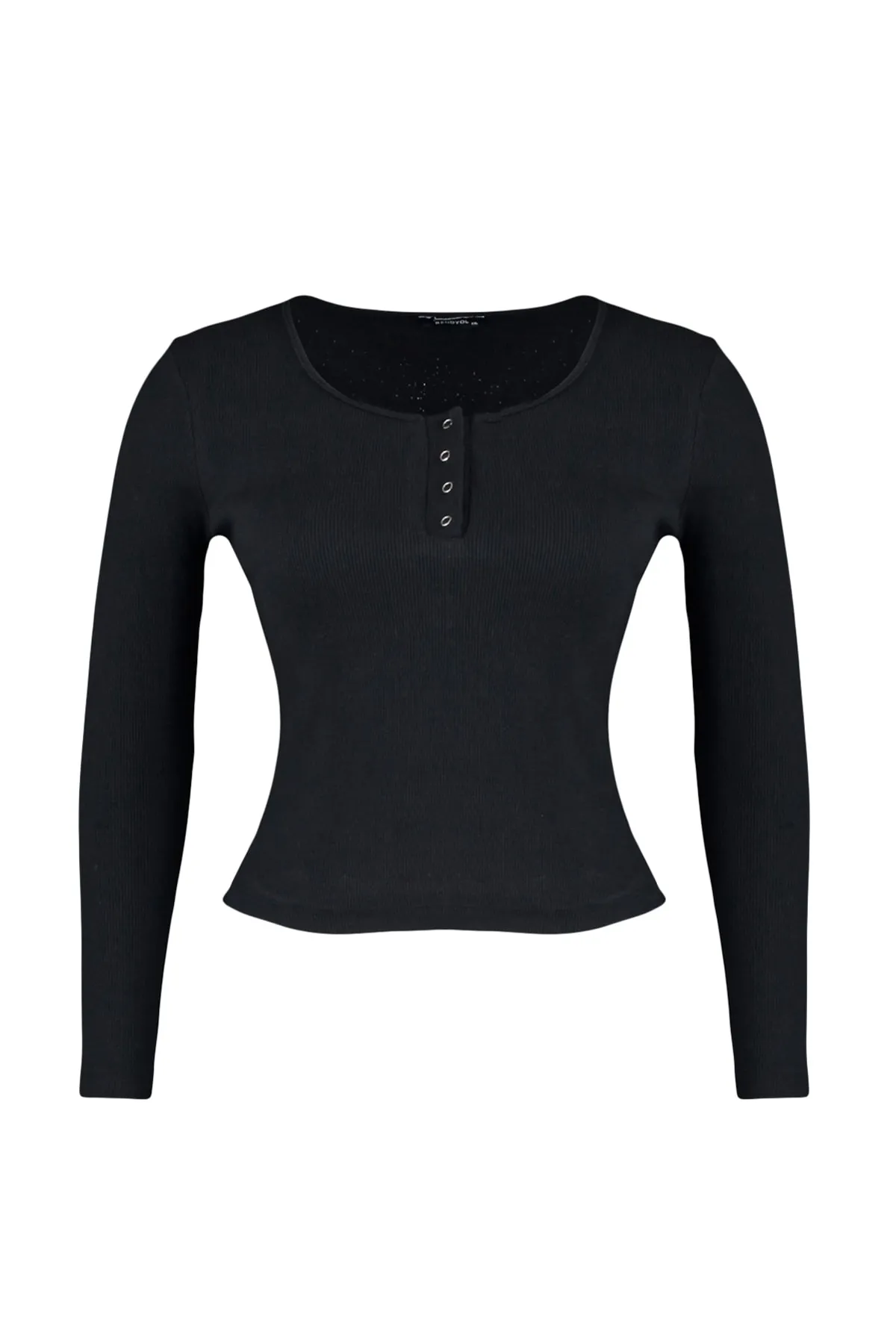 Trendyol Curve  Schwarze Strickbluse mit U-Ausschnitt und Druckknöpfen und detailliertem Schnitt TBBAW23AF00030