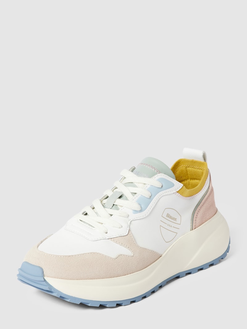 Sneaker mit Label-Detail Modell 'DAISY' in offwhite