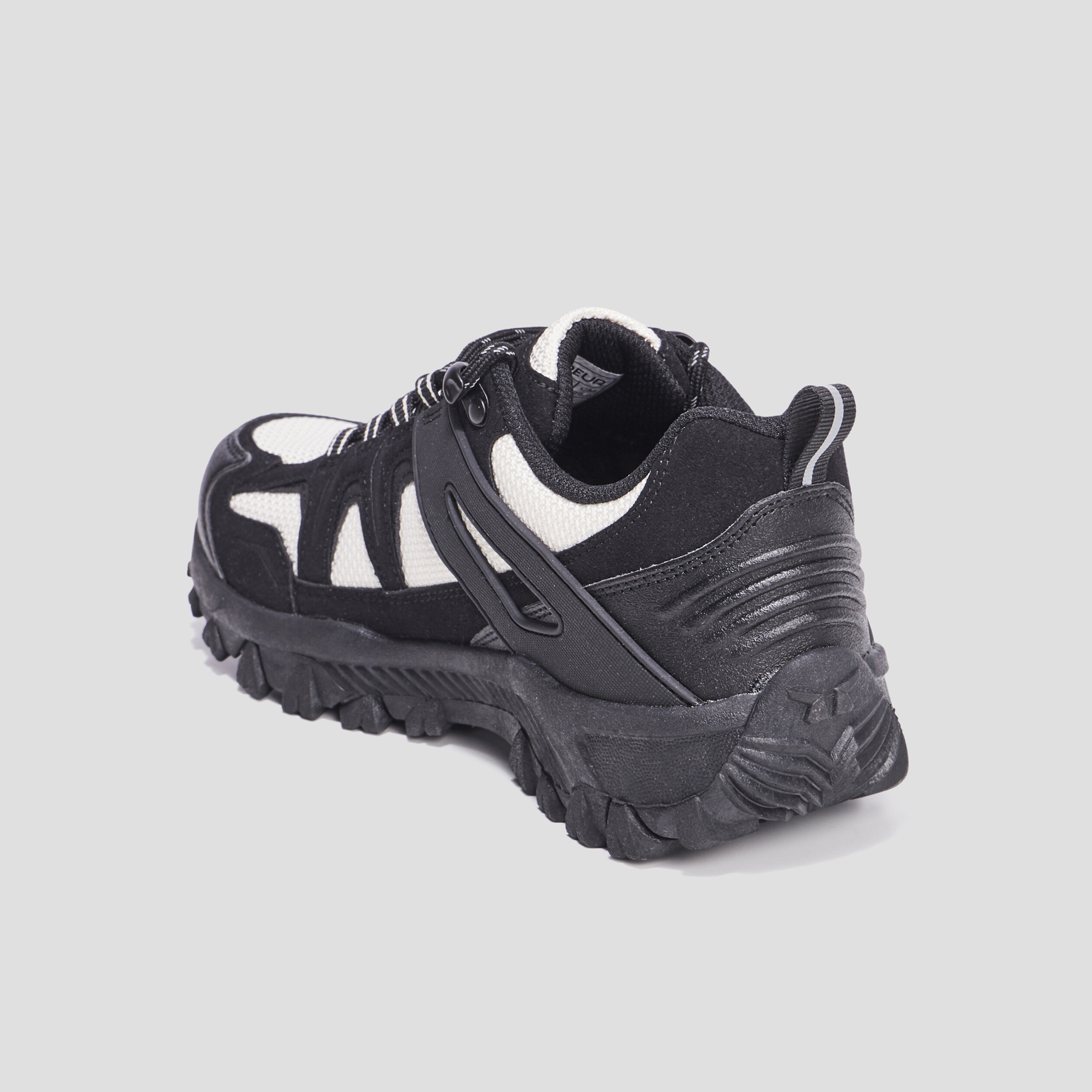 Baskets running à lacets Trappeur noir femme | La Halle