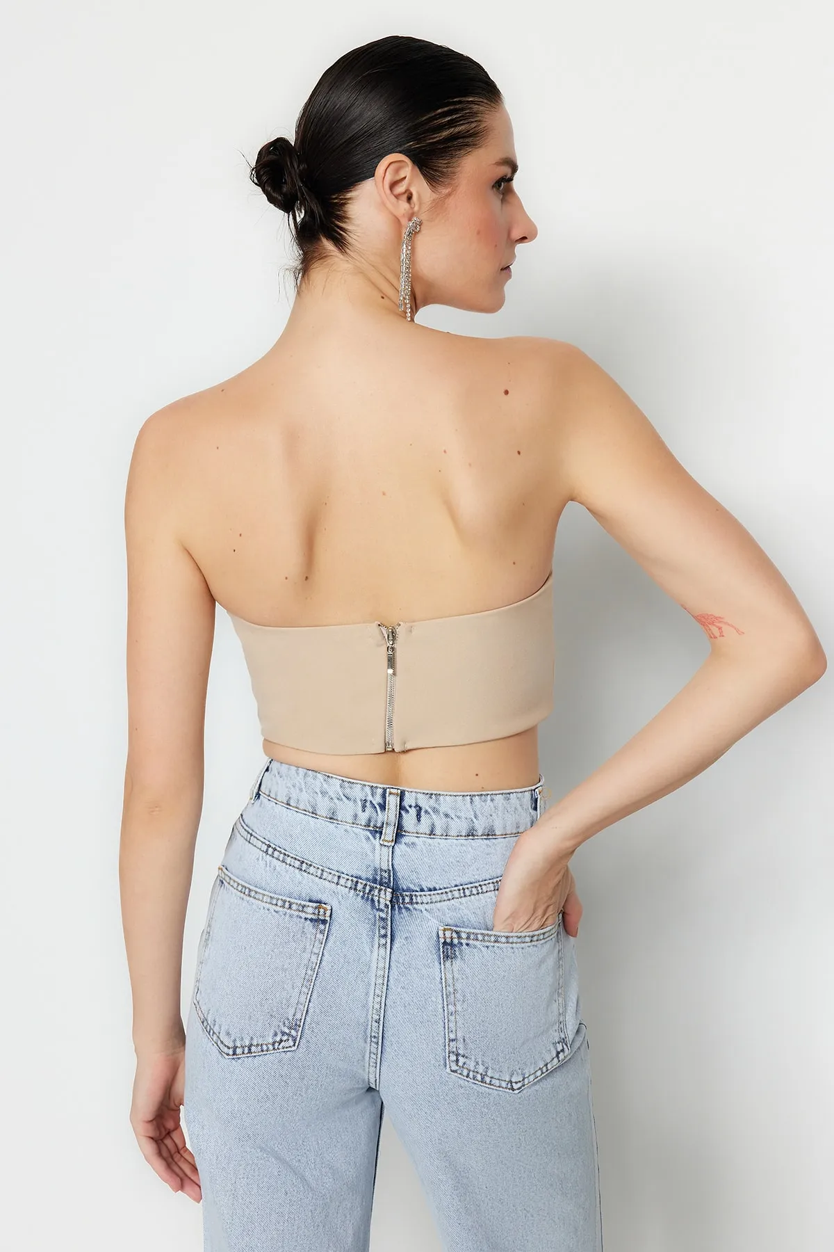 Trendyol Collection  Steiniges trägerloses Bustier TPRSS21BS0032