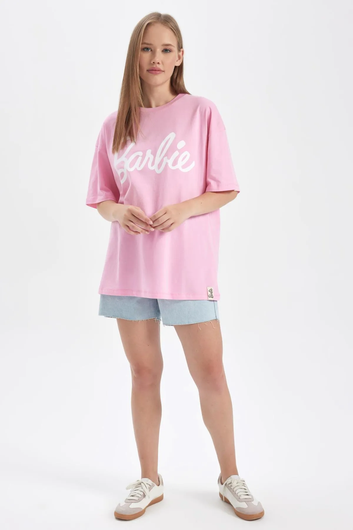 DeFacto  Cooles Barbie-T-Shirt mit Übergröße und Aufdruck, kurzärmelig, B1093ax23hs