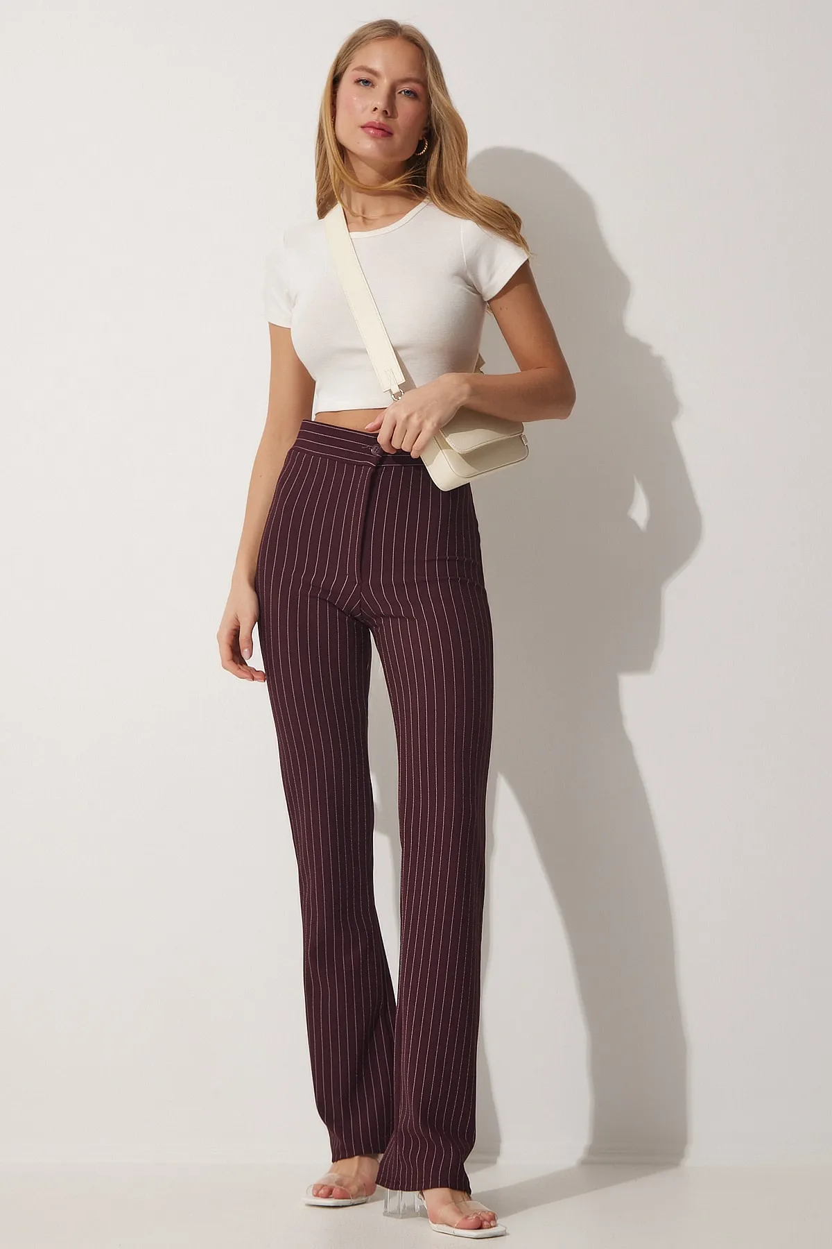 Happiness İstanbul  Burgunderrote gestreifte Damenhose mit hoher Taille RV00094