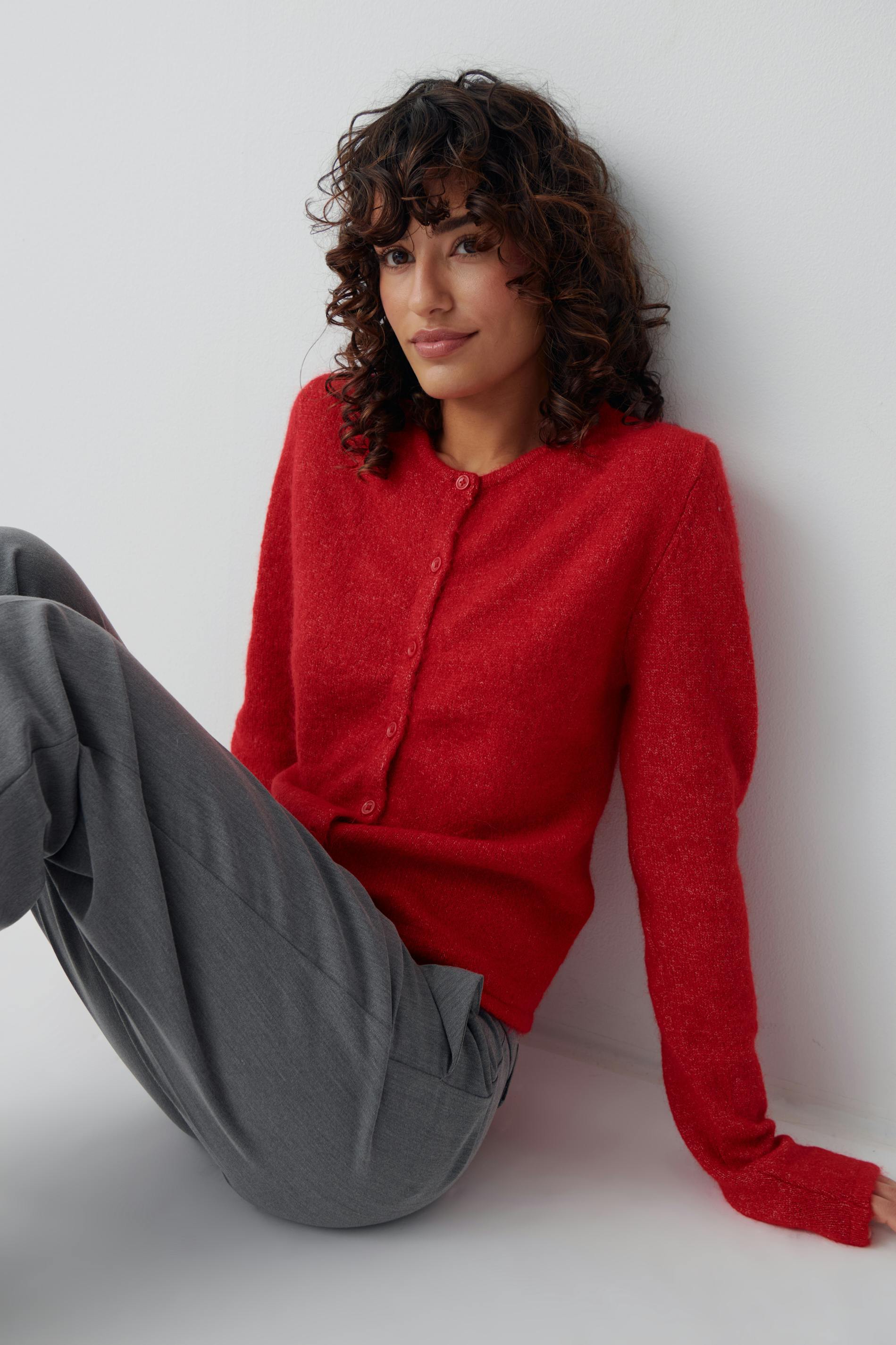 Knitted cardigan