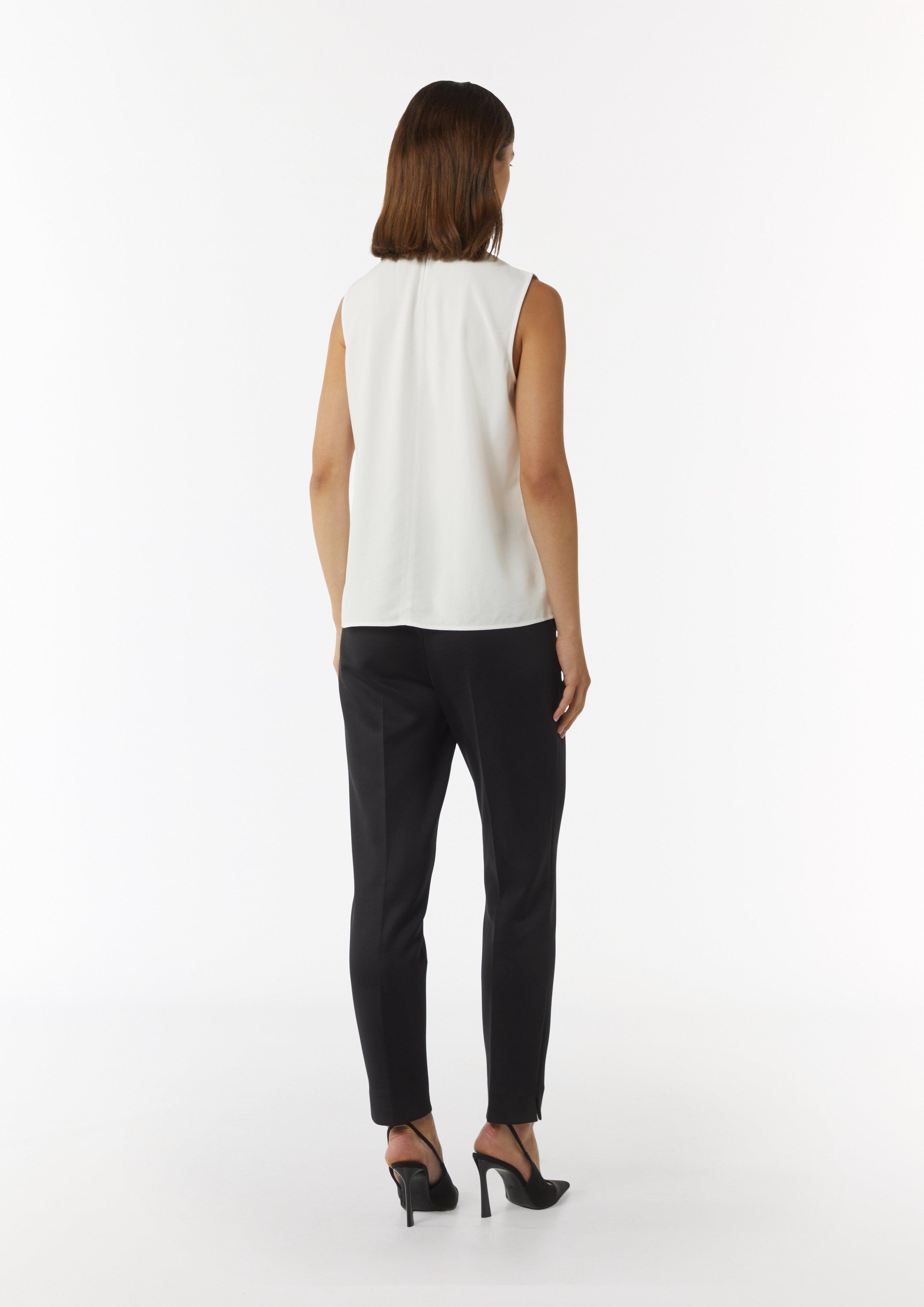Bluse aus Viskose-Crêpe mit Faltendetails - weiß