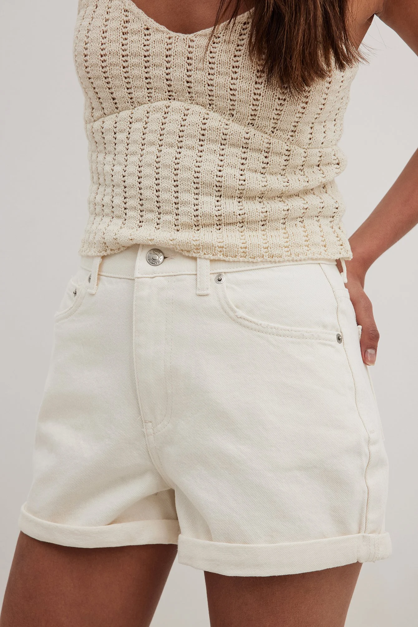 Jeans-Shorts mit Falten