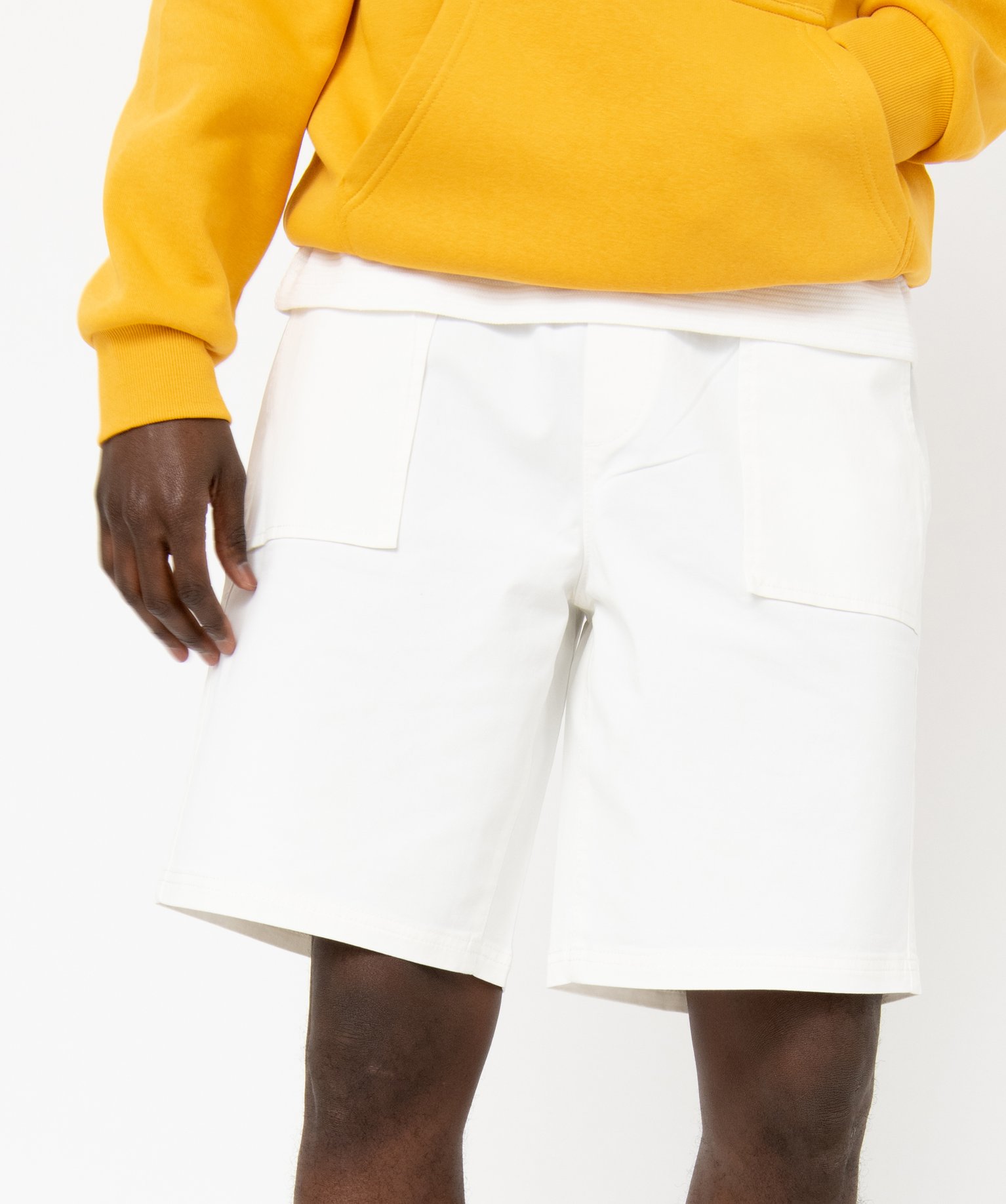 Bermuda en toile uni avec ceinture ajustable homme blanc | GEMO