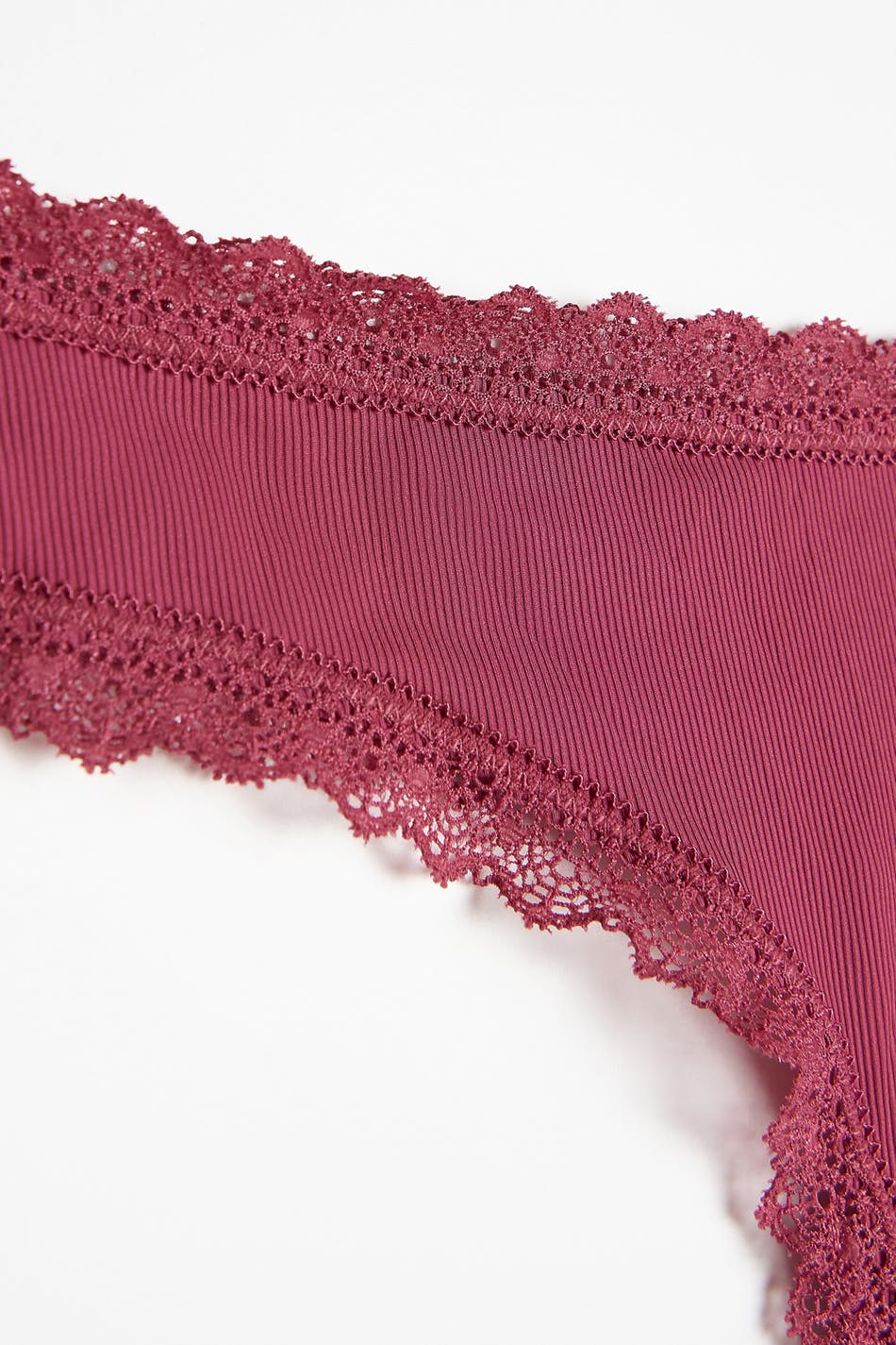 Rib string