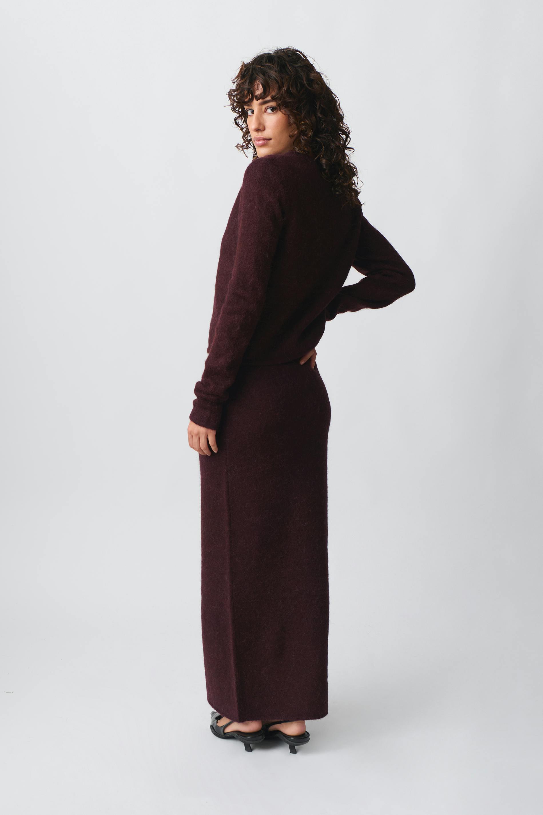 Knitted maxi skirt