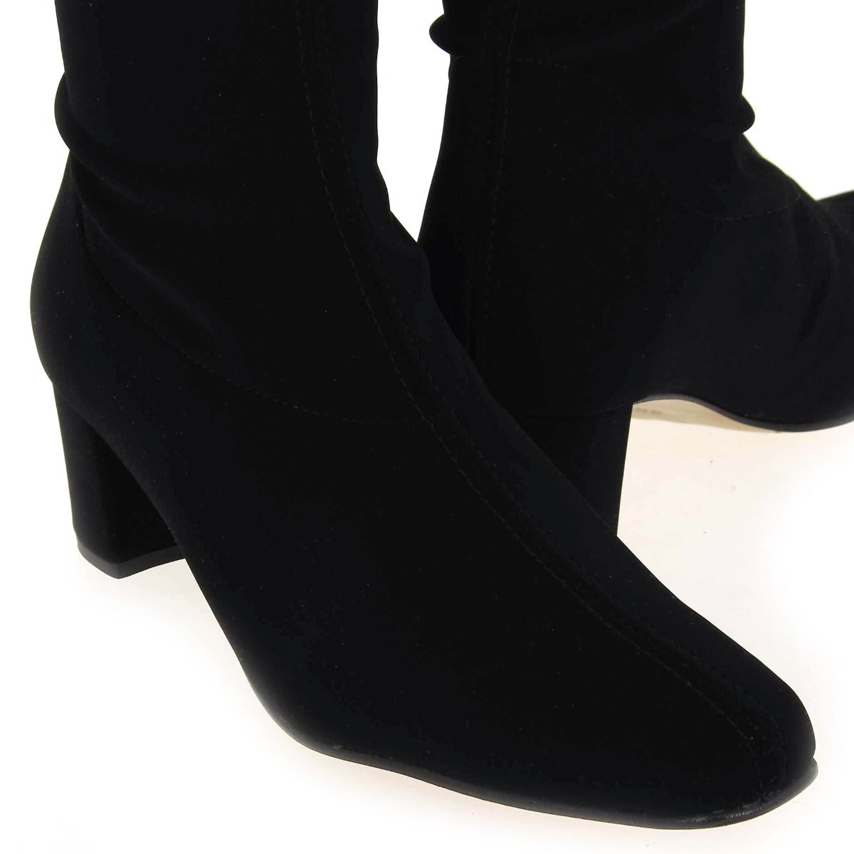 Folie's  821L - Noir