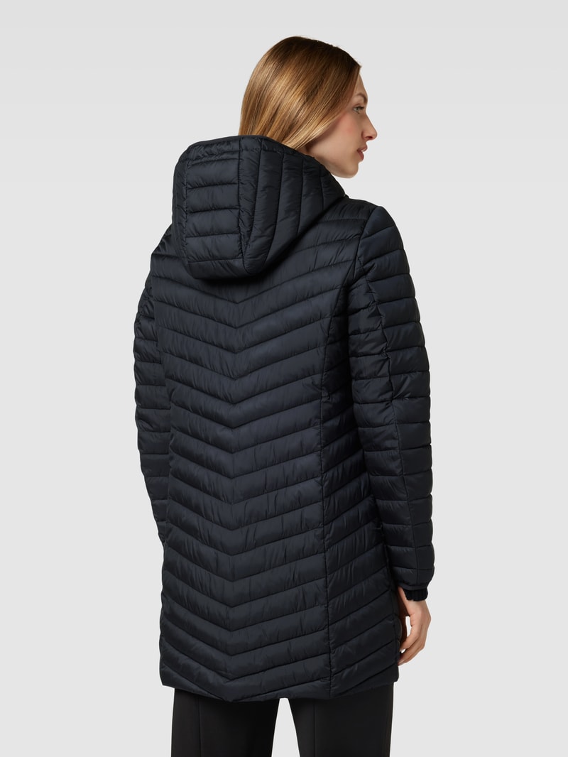 Steppjacke mit Kapuze in schwarz