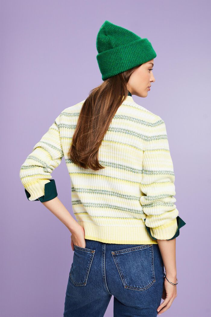 Gestreifter Rundhals-Pullover