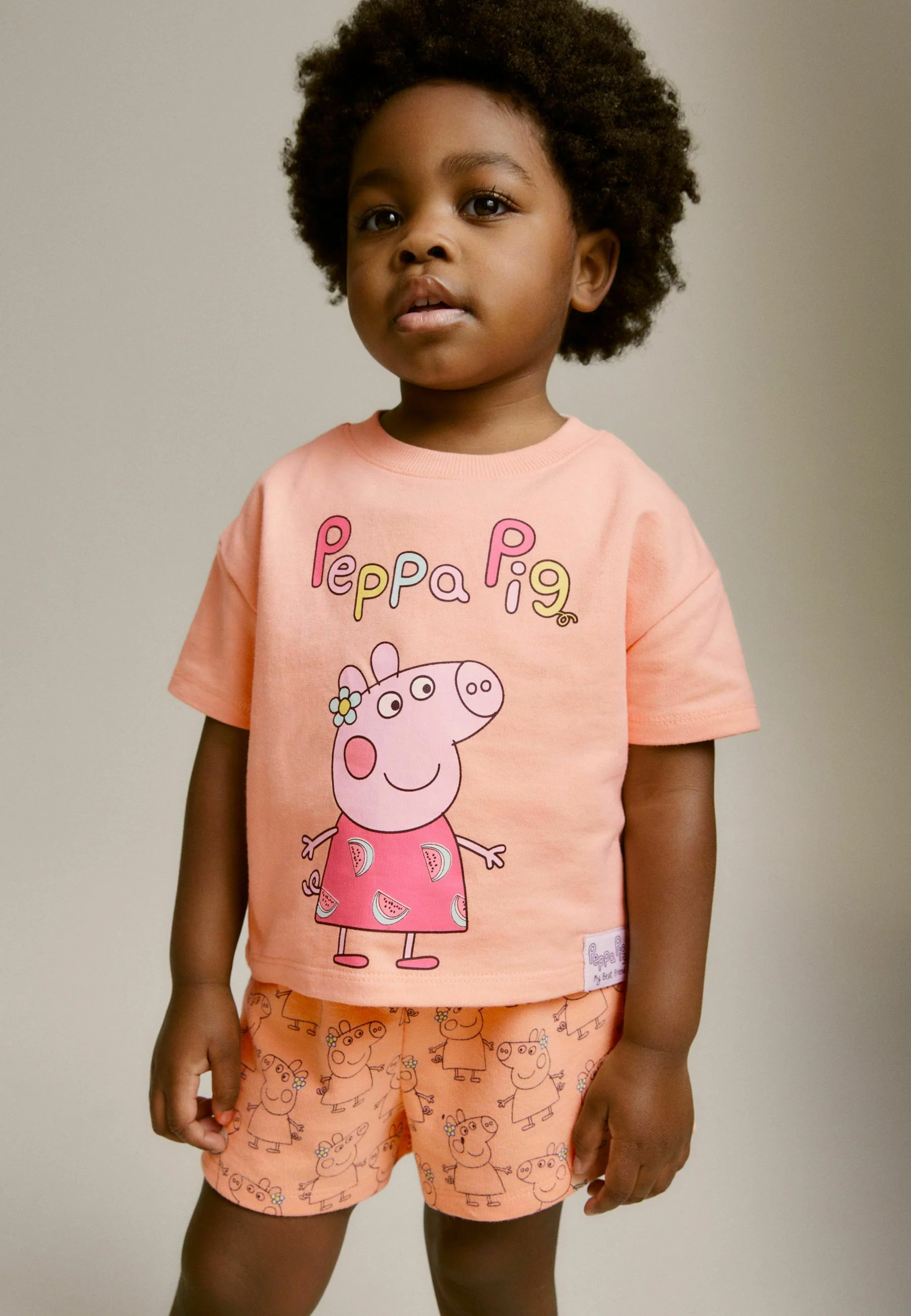 Siguiente CONJUNTO PEPPA PIG - Pantalones cortos