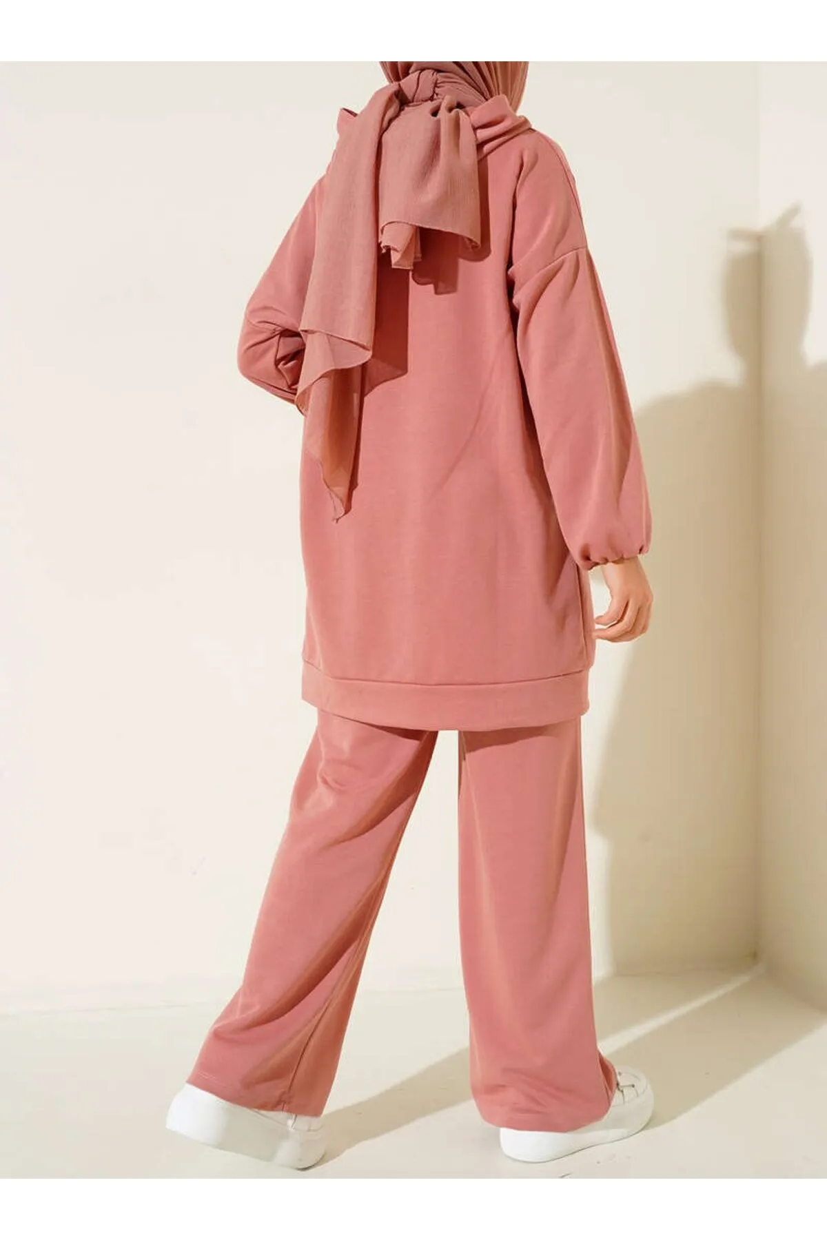 VOLT CLOTHİNG  Mit Kapuze besticktes Doppelset